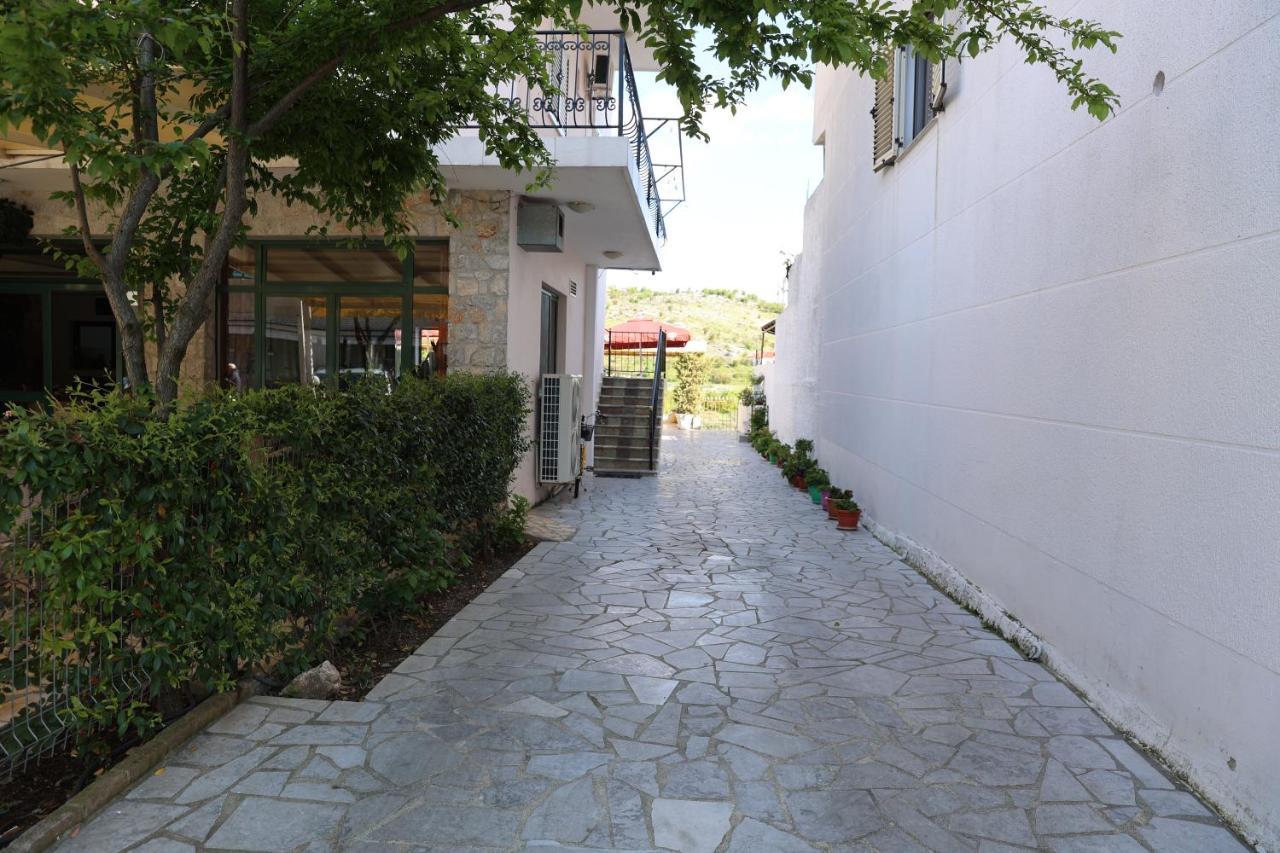 Hotel Kalaja Boks Exterior foto